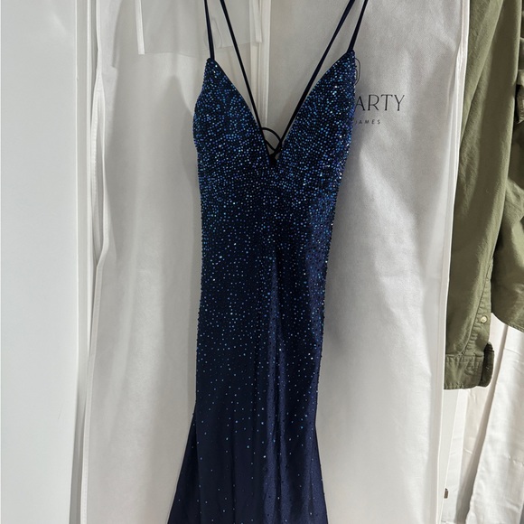 Elegant Navy Blue Dress - Picture 1 of 3